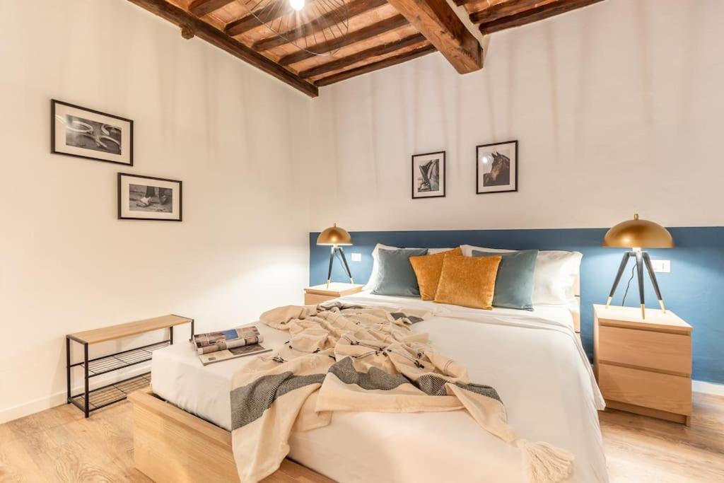 Horse Apartment Nel Centro Di Siena Esterno foto